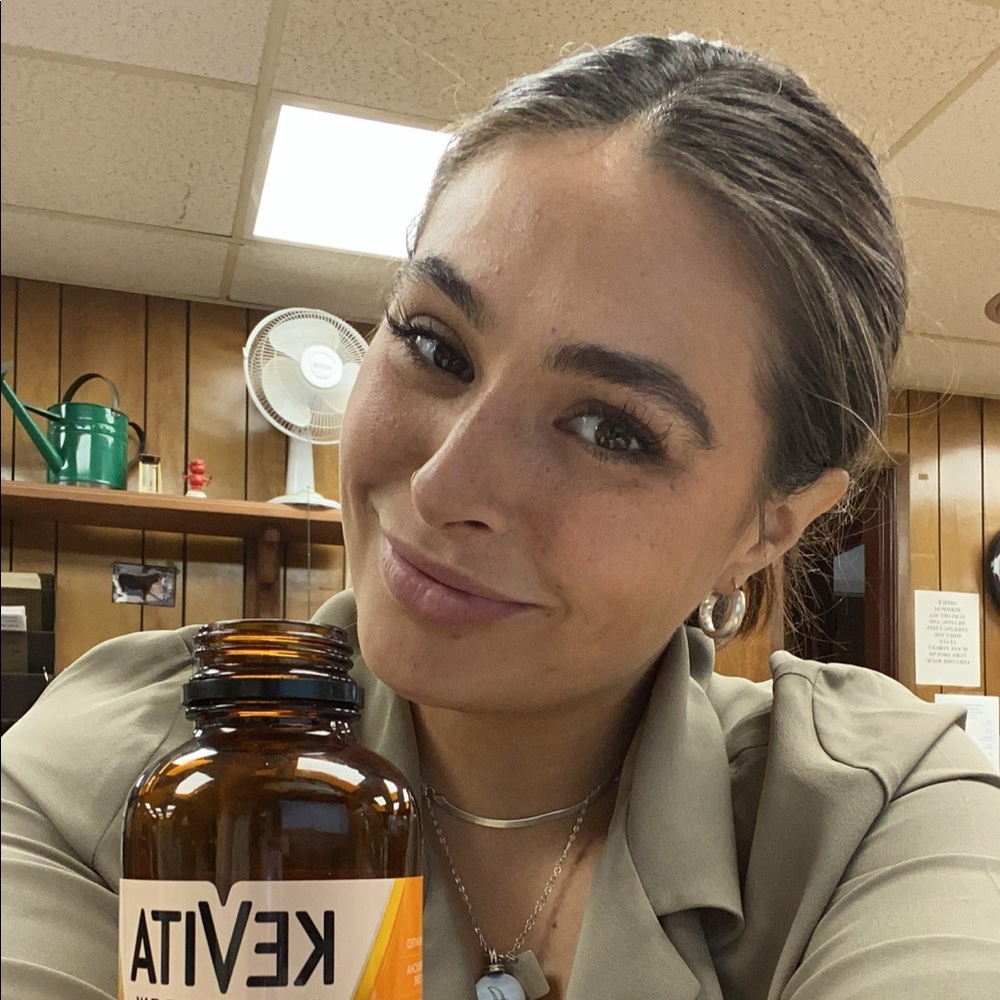Meet your Posher, Ashlyn